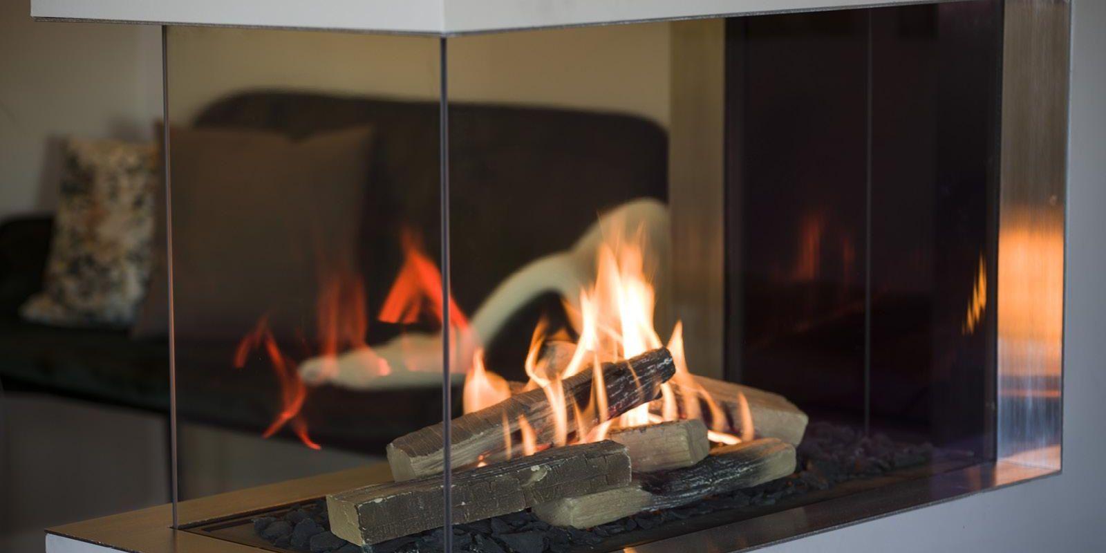 Foyers et poêles au bois, gaz et éthanol